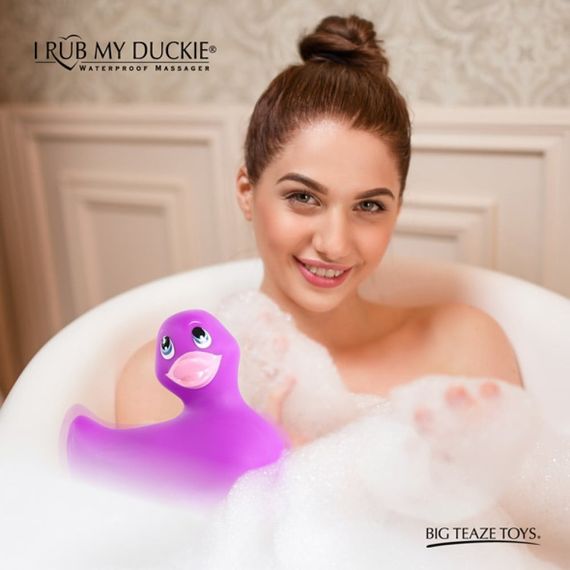 Качечка вібратор для стимуляції клітора Big Teaze Toys Rub My Duckie фіолетовий sexstyle | Зображення 5