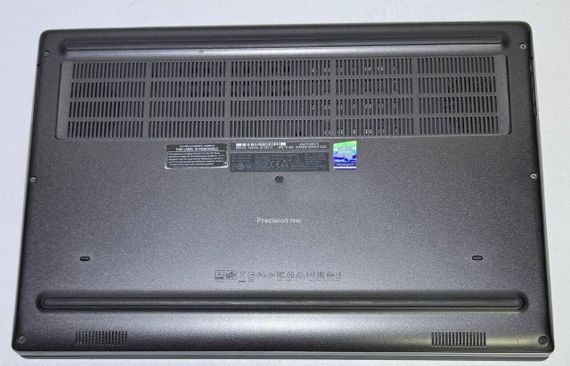 Мобильная рабочая станция Dell Precision 7540 / 15.6" (1920x1080) IPS / Intel Core i7-9750H (6 (12) ядер по 2.6 - 4.5 GHz) / 16 GB DDR4 / 512 GB SSD / nVidia Quadro T2000, 4 GB GDDR6, 128-bit / WebCam б/у | Зображення 7