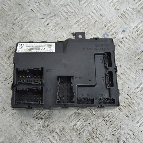 Блок запобіжників Ford Fiesta VII 2008-2017 Корпус панель запобіжників Форд Фієста 7 DN1T15K600JD