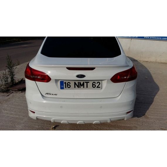 Накладка на задний бампер Sedan 2015-2024 (под покраску) для Ford Focus III | Зображення 1