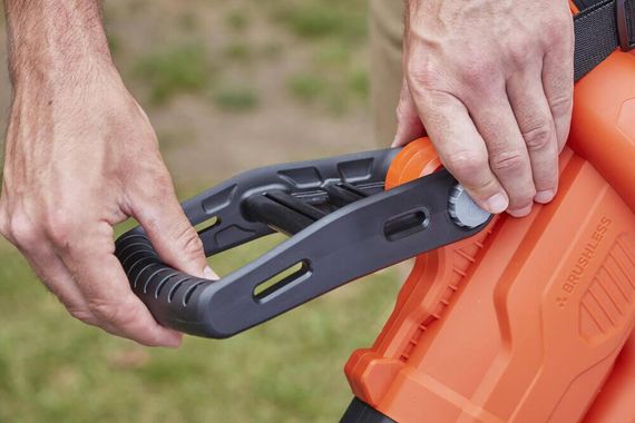 Садовий пилосос акумуляторний безщітковий BLACK+DECKER BCBLV3625L1 | Зображення 3