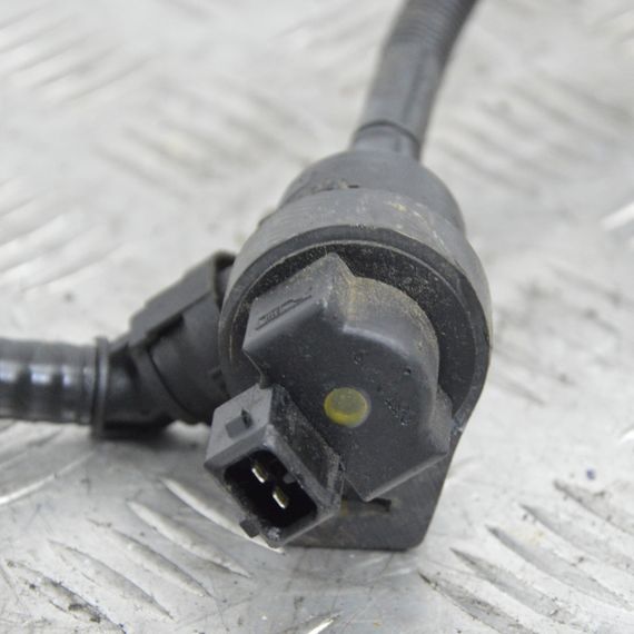 Клапан вентиляції паливного бака BMW E90 E91 Зворотний клапан БМВ е90 е91 7512581 | Зображення 3