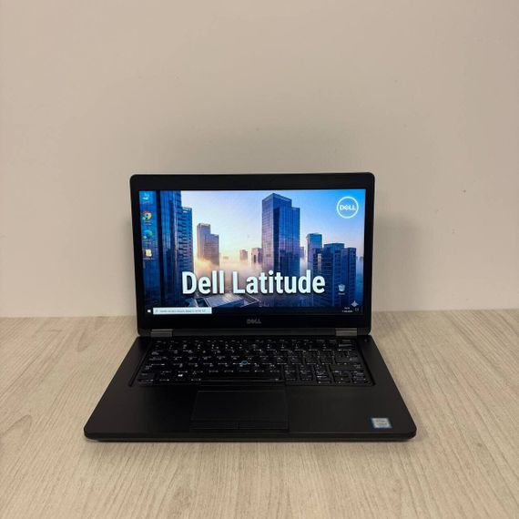 Ноутбук Dell Latitude 5480 / 14" (1920x1080) IPS / Intel Core i5-7200U (2 (4) ядра по 2.5 - 3.1 GHz) / 8 GB DDR4 / 256 GB SSD M.2 / Intel HD Graphics 620 / NoWebCam б/у | Зображення 1