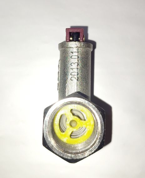 Обратный клапан латунный защитный для бойлеров на резьбе 1/2" с флашком (весом) оригинал Италия | Зображення 3