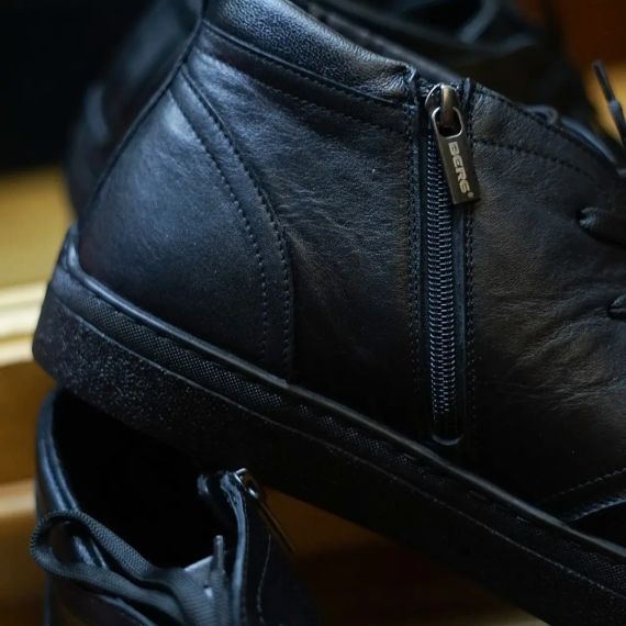 Ботинки зимние черные Berg 48 размер | Зображення 6