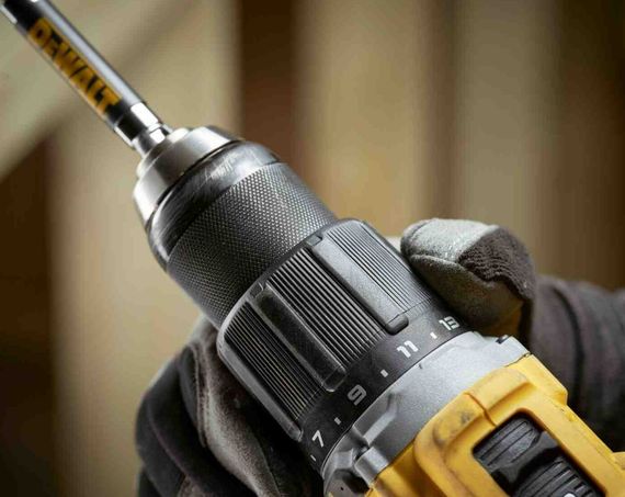 Дриль-шуруповерт DeWALT акумуляторний безщітковий ударний з АКБ та ЗП DCD799P2T | Зображення 3