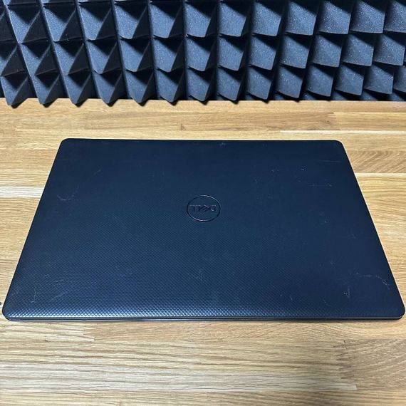Ноутбук Б-класс Dell Latitude 3590 / 15.6" (1920x1080) IPS / Intel Core i5-10210U (4 (8) ядра по 1.6 - 4.2 GHz) / 16 GB DDR4 / 256 GB SSD / Intel UHD Graphics 620 / WebCam б/у | Зображення 6