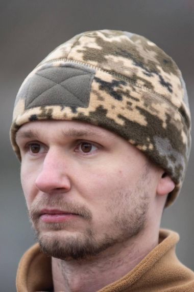 Шапка мікрофліс з липучкою Military піксель