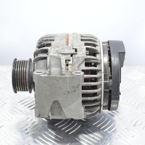 Генератор 14V 140A 1.8 / 2.0 Volkswagen Golf Passat Sharan 2005-2018 Генератор Фольксваген Гольф Пассат Шаран 06B903016AB | Зображення 3