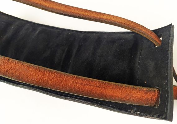 Манжета EasyFit F8 коричнева для тяги на тренажері (шкіра) (EF-LGSTR-F8-BR) | Зображення 4