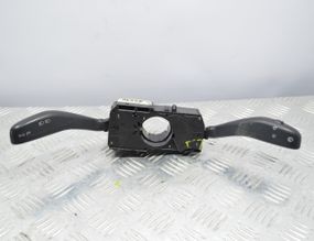 Підрульовий перемикач в зборі Skoda Fabia 2 2007-2014 Перемикач поворотів двірників Шкода Фабія 6Q0953503CE