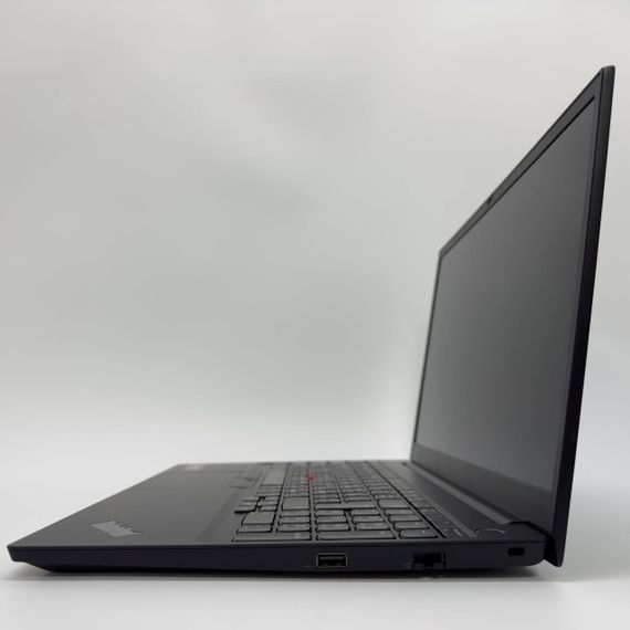 Ноутбук Б-класс Lenovo ThinkPad E15 Gen2 / 15.6" (1920x1080) IPS / AMD Ryzen 7 4700U (8 ядер по 2.0 - 4.1 GHz) / 16 GB DDR4 / 512 GB SSD / AMD Radeon Vega 7 / WebCam б/у + Подарок Мышка и коврик | Зображення 5
