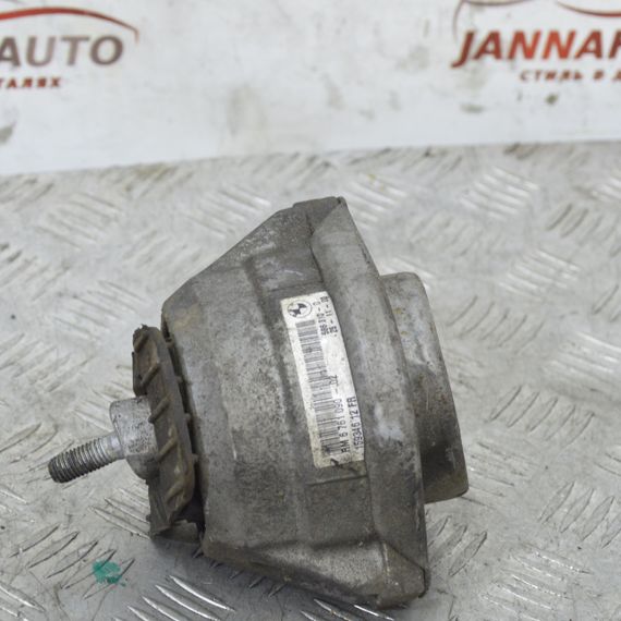 Подушка двигуна права BMW E60 E61 E63 E64 2001-2010 Подушка опора мотора БМВ е60 е61 6761090 | Зображення 1