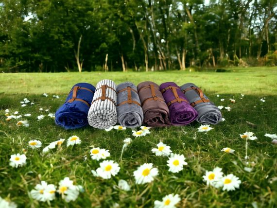 Плед тревел флісовий 150х200 коричневий з ременем Love You | Зображення 6