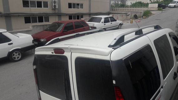 Спойлер Anatomic на распашные (под покраску) для Fiat Doblo II 2005-2010 гг | Зображення 1