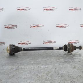 Піввісь задня 2.0 TFSI quattro Audi Q5 8r 2008-2017 привідний вал Ауді ку5 кватро 8R0501203B