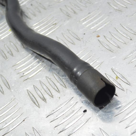 Патрубок вентиляції картерних газів 1.4 TSI Volkswagen Golf VI 2008-2012 Трубка вентиляції картера Фольксваген Гольф 6 03C103465Q | Зображення 3