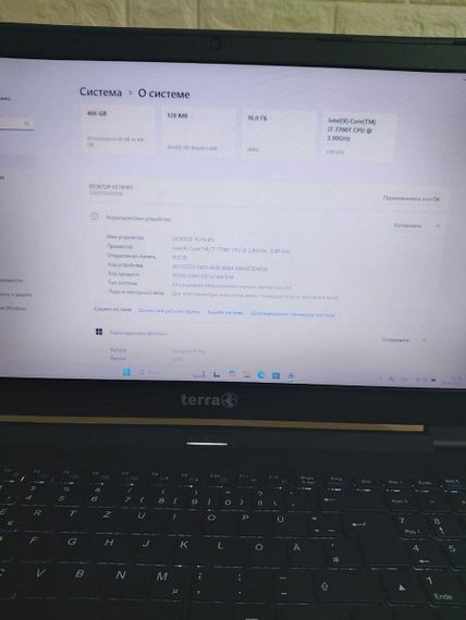 Ноутбук Terra Mobile 1542K / 15.6" (1920x1080) TN / Intel Core i7-7700T (4 (8) ядра по 2.9 - 3.8 GHz) / 16 GB DDR3 / 500 GB SSD / Intel HD Graphics 630 / WebCam / DVD-ROM б/в | Зображення 6