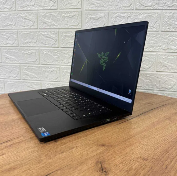 Ноутбук Razer Blade 15 RZ09-0421 2K IPS 240Hz i7 12800H 16Gb SSD 1Tb RTX 3060 Б/В | Зображення 3