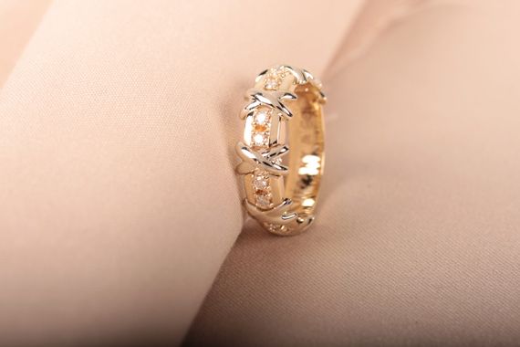 Кольцо из желтого и белого золота с фианитами 18