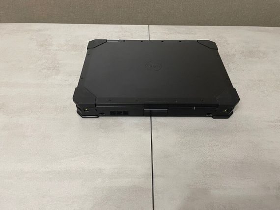 Защищенный ноутбук Dell Latitude 5424 Rugged / 14" (1920x1080) IPS Touch / Intel Core i5-8350U (4 (8) ядра по 1.7 - 3.6 GHz) / 16 GB DDR4 / 256 GB SSD M.2 / Intel UHD Graphics 620 / WebCam / Fingerprint б/у | Зображення 6