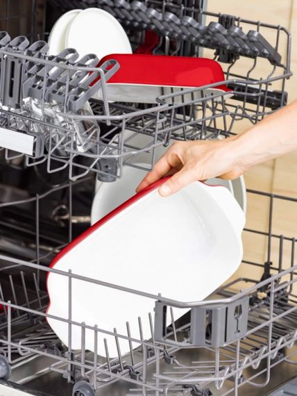Форма для запікання з кришкою KitchenAid СС006106-001 7,5х19,5х32,8 см 1.9 л червона | Зображення 4