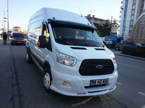 Козирьок на лобове скло (чорний глянець, 5мм) для Ford Transit 2014-2024 рр | Зображення 8