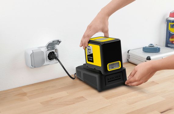 Набор аккумулятор + зарядное устройство Karcher 36В, 5Ач, быстрый заряд (2.445-065.0) | Зображення 3