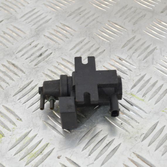 Клапан тиску 2.0 / 3.0 BMW E60 E61 E81 E82 E90 E91 2004-2013 Вакуумний клапан БМВ е60 е61 е81 е90 е91 7805391 | Зображення 3