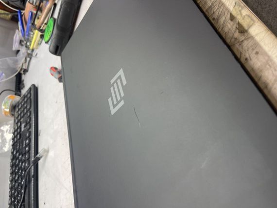 Ігровий ультрабук Б-клас MainGear Vector Pro MG-VCP17A / 17.3" (2560x1440) IPS / AMD Ryzen 9 5900HX (8 (16) ядер по 3.3 - 4.6 GHz) / 32 GB DDR4 / 480 GB SSD / nVidia GeForce RTX 3070, 8 GB GDDR6, 256-bit / WebCam б/в + Подарунок Бездротова миша HOCO GM28 | Зображення 7