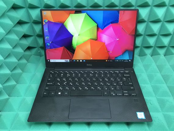 Ультрабук Dell XPS 13 9360 / 13.3" IPS / Intel Core i5-7200U (2(4) ядра по 2.5-3.1GHz) / 4GB DDR3 / 240GB SSD M.2 / HD Graphics 620 / WebCam / Fingerprint / Win 10 б/у | Зображення 1