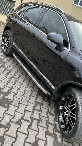 Бокові пороги BlackLine (2 шт, алюміній) для Volkswagen Touareg 2010-2018 рр | Зображення 1