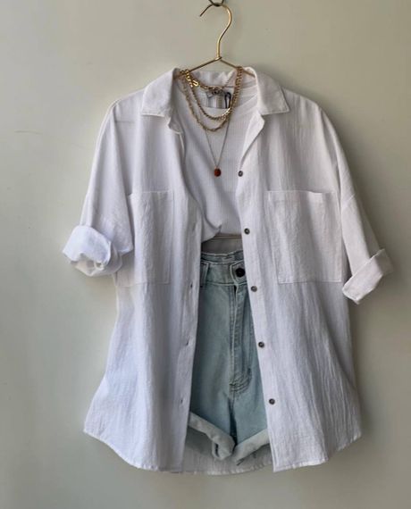 Женская легкая рубашка оверсайз с подворачиваевым рукавом с фиксатором креп жатка PF4125 цвет белый, размер 48/50