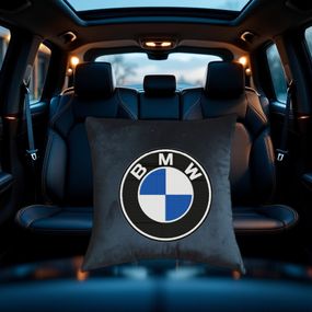 Авто Подушка c вышивкой логотипа марки бмв BMW черный автомобилисту 00454