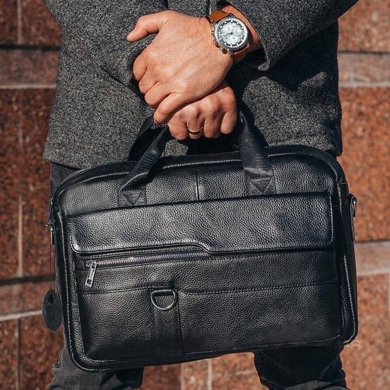 Шкіряна чоловіча сумка-портфель для документів та ноутбука чорна MK39848