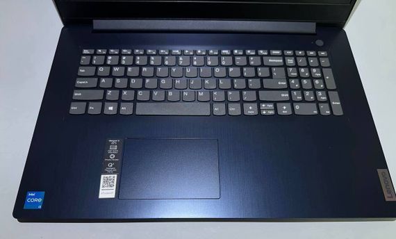 Ультрабук Б-класс Lenovo IdeaPad 3 17ITL6 / 17.3" (1600x900) TN / Intel Core i3-1115G4 (2 (4) ядра по 1.7 - 4.1 GHz) / 8 GB DDR4 / 128 GB SSD + 500 GB HDD / Intel UHD Graphics / WebCam / Win 11 Home б/у | Зображення 4