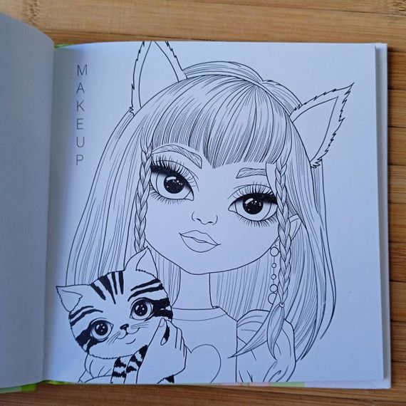 Розмальовка для скетчингу Paper Doll Одягни ляльку 140Х140 см, 24 аркуші, тверда обкладинка | Зображення 2
