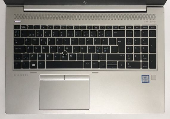 Ультрабук Б-клас HP EliteBook 850 G5 / 15.6" (1920x1080) IPS / Intel Core i5-8350U (4 (8) ядра по 1.7 - 3.6 GHz) / 8 GB DDR4 / 256 GB SSD / Intel UHD Graphics 620 / WebCam / Win 11 Pro б/в + Подарунок Флеш-накопичувач Kingston DataTraveler Exodia S 64GB | Зображення 7