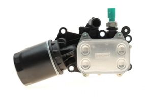 Радиатор масляный Skoda Fabia VW Polo 1.4 TDI 14- теплообменник  04B115389B