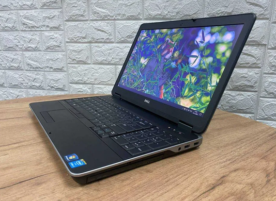 Ноутбук Dell Latitude E6540 15.6"FHD/i7 4810MQ/8Gb/HDD500/AMD HD8790M-2Gb | Зображення 1