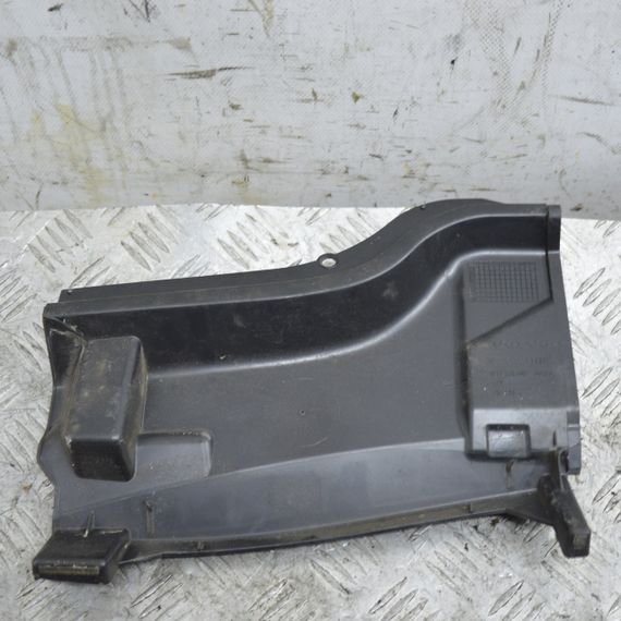 Захист жабо Volvo V50 2004-2012 Накладка жабо Вольво В50 30716443 | Зображення 1