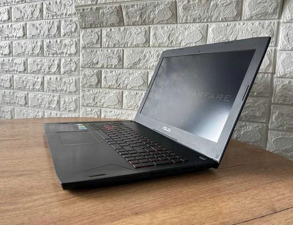Ноутбук Asus FX502VML 15,6" FHD i5 6300HQ 16Gb SSD 256Gb+HDD 1Tb GTX 1060 Б/У | Зображення 2