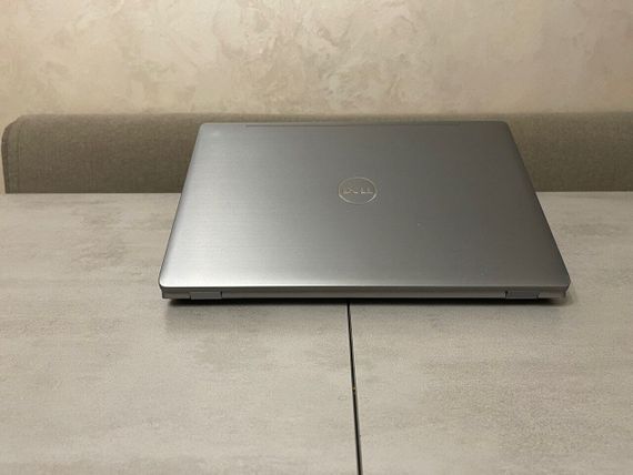 Ультрабук Dell Latitude 5510 / 15.6" (1920x1080) IPS / Intel Core i7-10610U (4 (8) ядра по 1.8 - 4.9 GHz) / 16 GB DDR4 / 256 GB SSD M.2 / Intel UHD Graphics / WebCam б/у + Подарок Проводная мышь / USB | Зображення 7