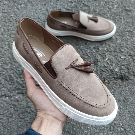 Легкие мокасины на белой подошве 44 размер