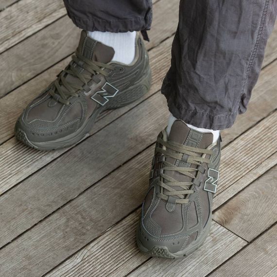 Кросівки New Balance  олива | Зображення 1