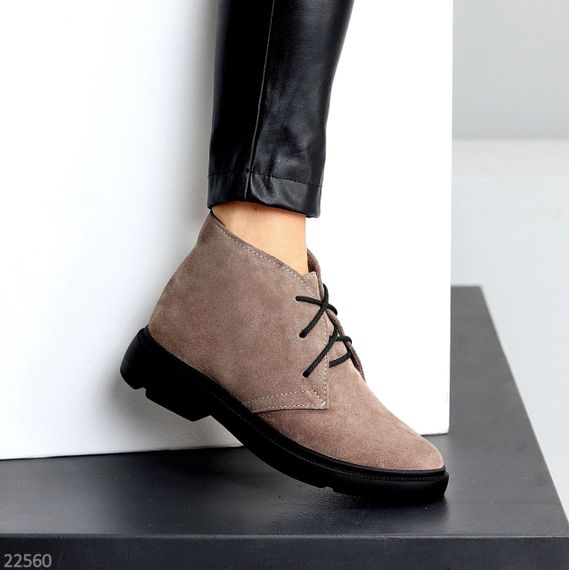 Модні практичні низькі черевики натуральна замша колір Капучіно | Зображення 3