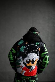 Куртка зимова зі знімним капюшоном