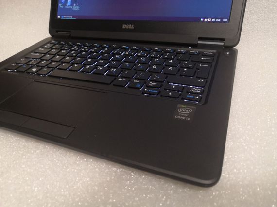 Нетбук Б-класс Dell Latitude / 12.5" TN / Core i3-5010U (2(4) ядра по 2.1GHz) / 4GB DDR3 / 128GB SSD / WebCam / HD Graphics 5500 / HDMI б/у | Зображення 6