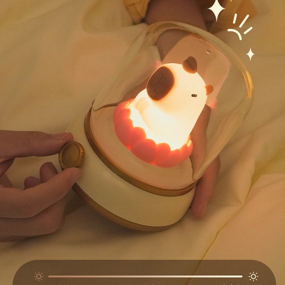 Нічник Capybara and Lotus Yellow | Зображення 2