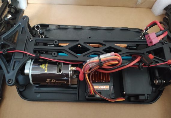ZD Racing DBX-10 Desert Buggy RTR 4WD 1/10 Brushed баггі на радіокеруванні Orange | Зображення 3